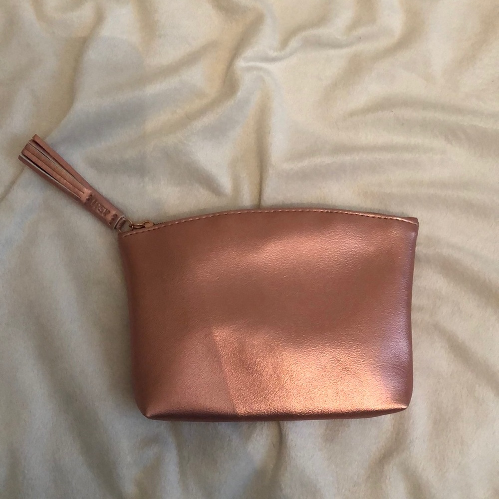 Pink Ipsy Makeup Bag